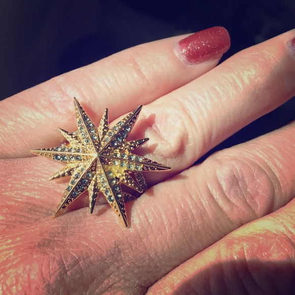 Nordstrom Jewelry - Gold tone, 12 point star ring with rhinestones
